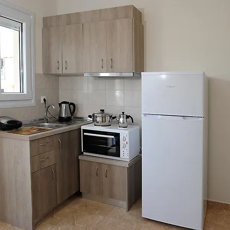 Appartement Rodon Loutra à Agia Paraskevi  Extérieur photo
