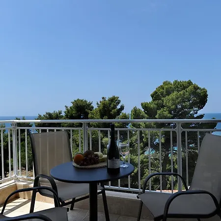 Appartement Rodon Loutra à Agia Paraskevi  Extérieur photo