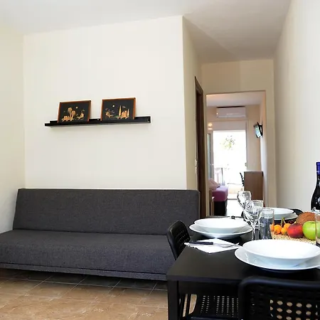 Appartement Rodon Loutra à Agia Paraskevi  Extérieur photo
